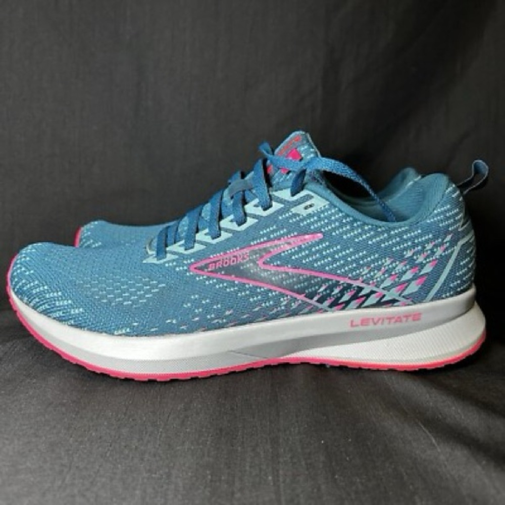 Brooks Levitate 5 Women's Running Shoe